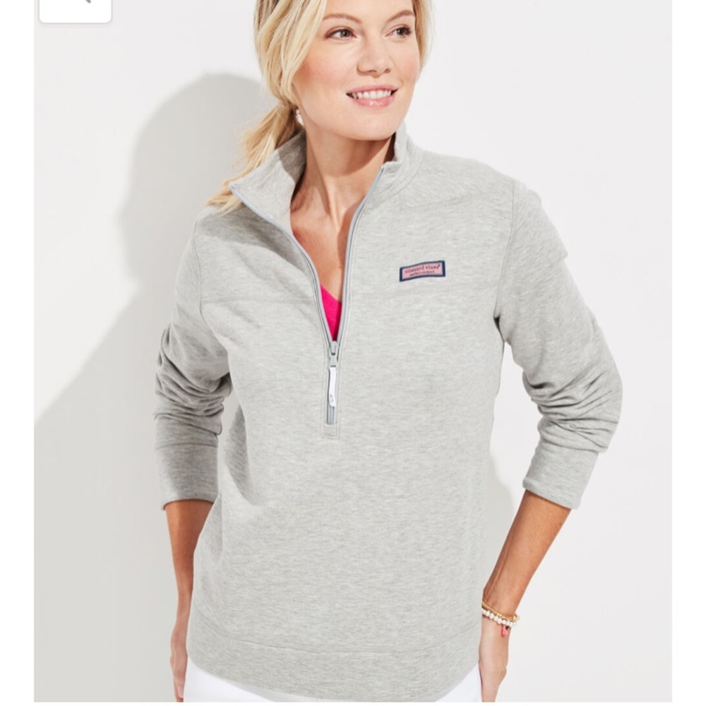 NWOT Gray Vineyard vines Sweater